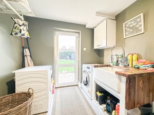 Photo 31- click for photo gallery